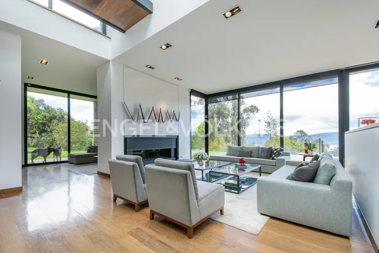 Casa de 4 alcobas en venta en Fusca, Chía, 601 m² · foto 3 de 18