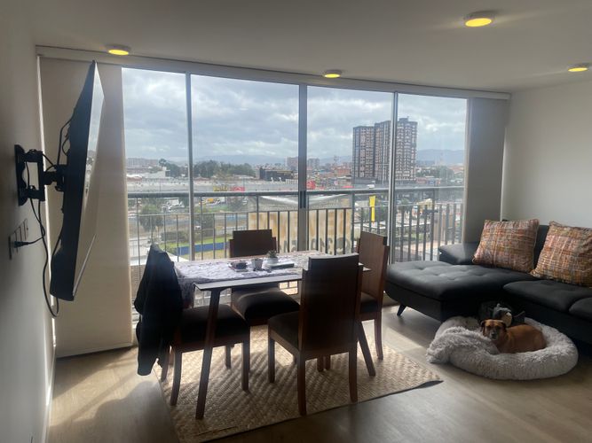 Apartamento de 3 alcobas en venta en Hipotecho, Bogotá, 80 m² · foto 2 de 24