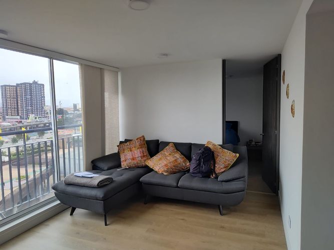 Apartamento de 3 alcobas en venta en Hipotecho, Bogotá, 80 m² · foto 4 de 24