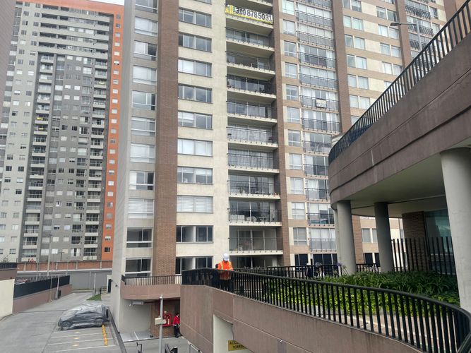 Apartamento de 3 alcobas en venta en Hipotecho, Bogotá, 80 m² · foto 24 de 24