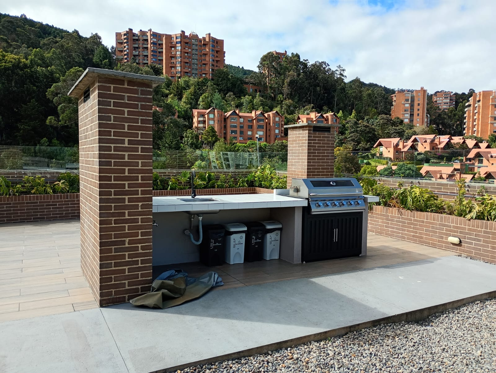 Apartamento en venta en Los Cedros, Bogotá · foto 16 de 17