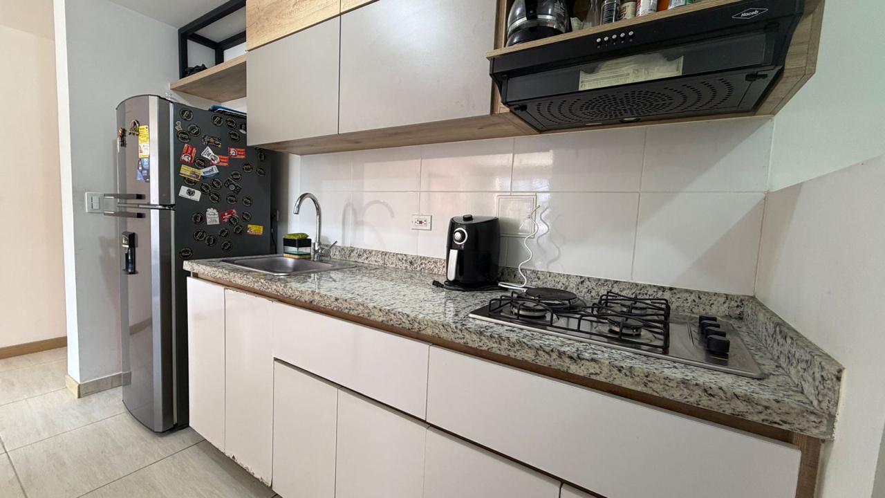 Apartamento en venta en Bosques De Santa Elena, Pereira · foto 4 de 15