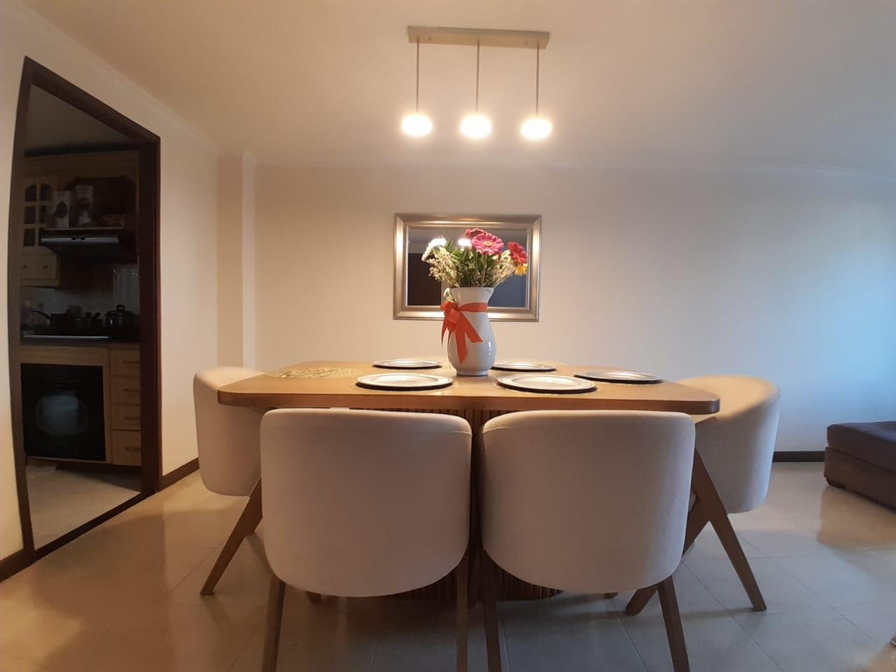 Casa en venta en Los Alamos, Pereira · foto 2 de 18