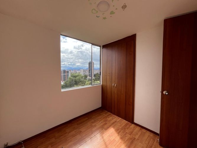 Apartamento de 3 alcobas en venta en Soratama, Bogotá, 55 m² · foto 8 de 14
