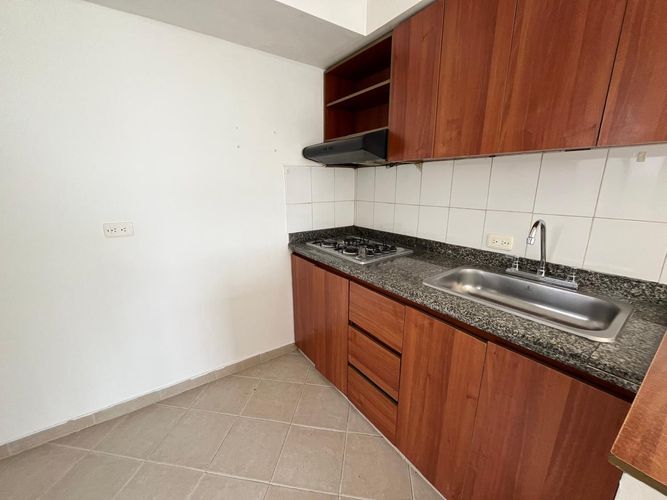Apartamento de 3 alcobas en venta en Soratama, Bogotá, 55 m² · foto 3 de 14