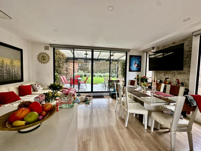 Casa de 3 alcobas en venta en Centro Historico, Chía, 160 m² · foto 4 de 24