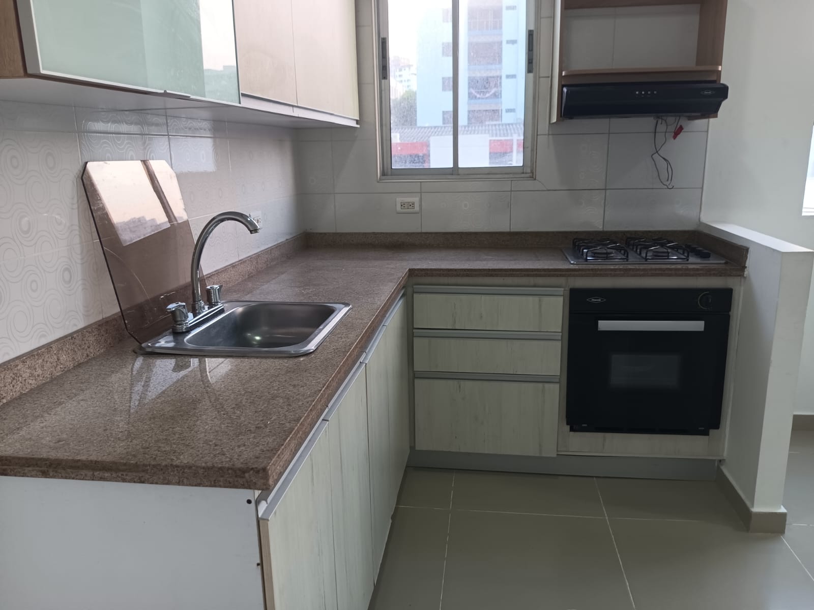 Apartamento en venta en Ciudad Jardin, Barranquilla · foto 2 de 24