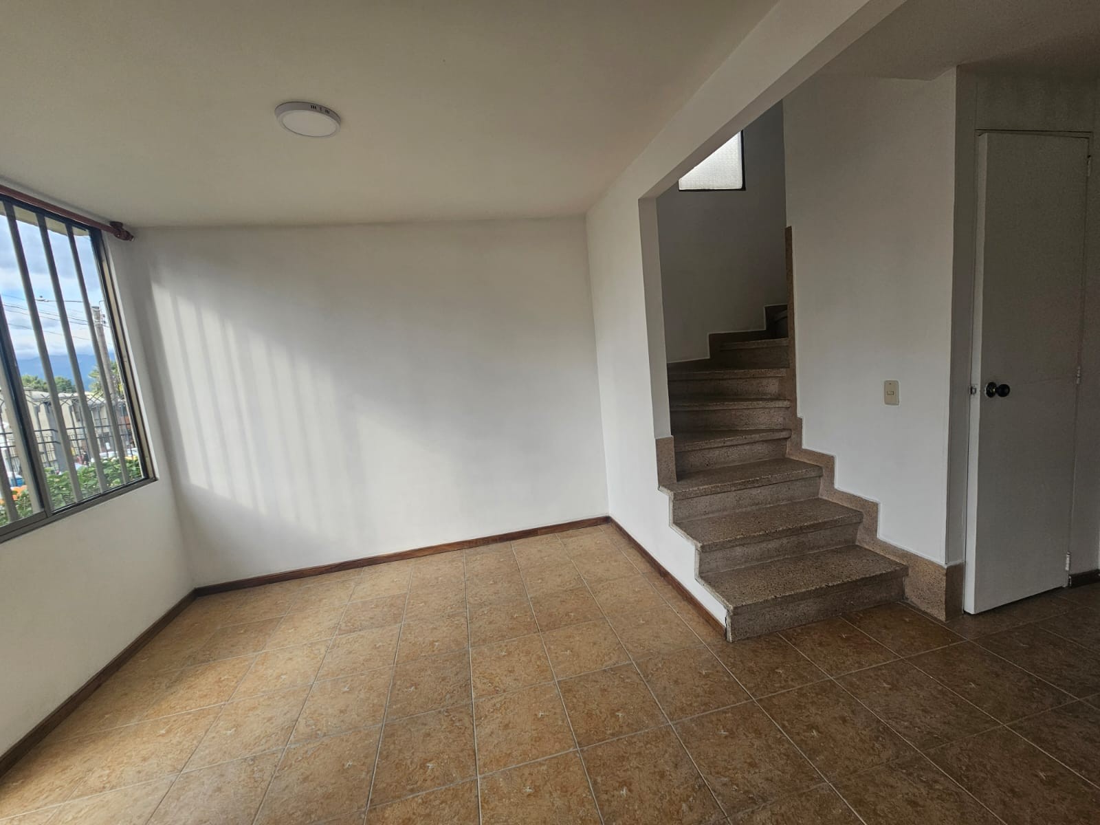Casa en venta en Villapilar, Manizales · foto 3 de 23