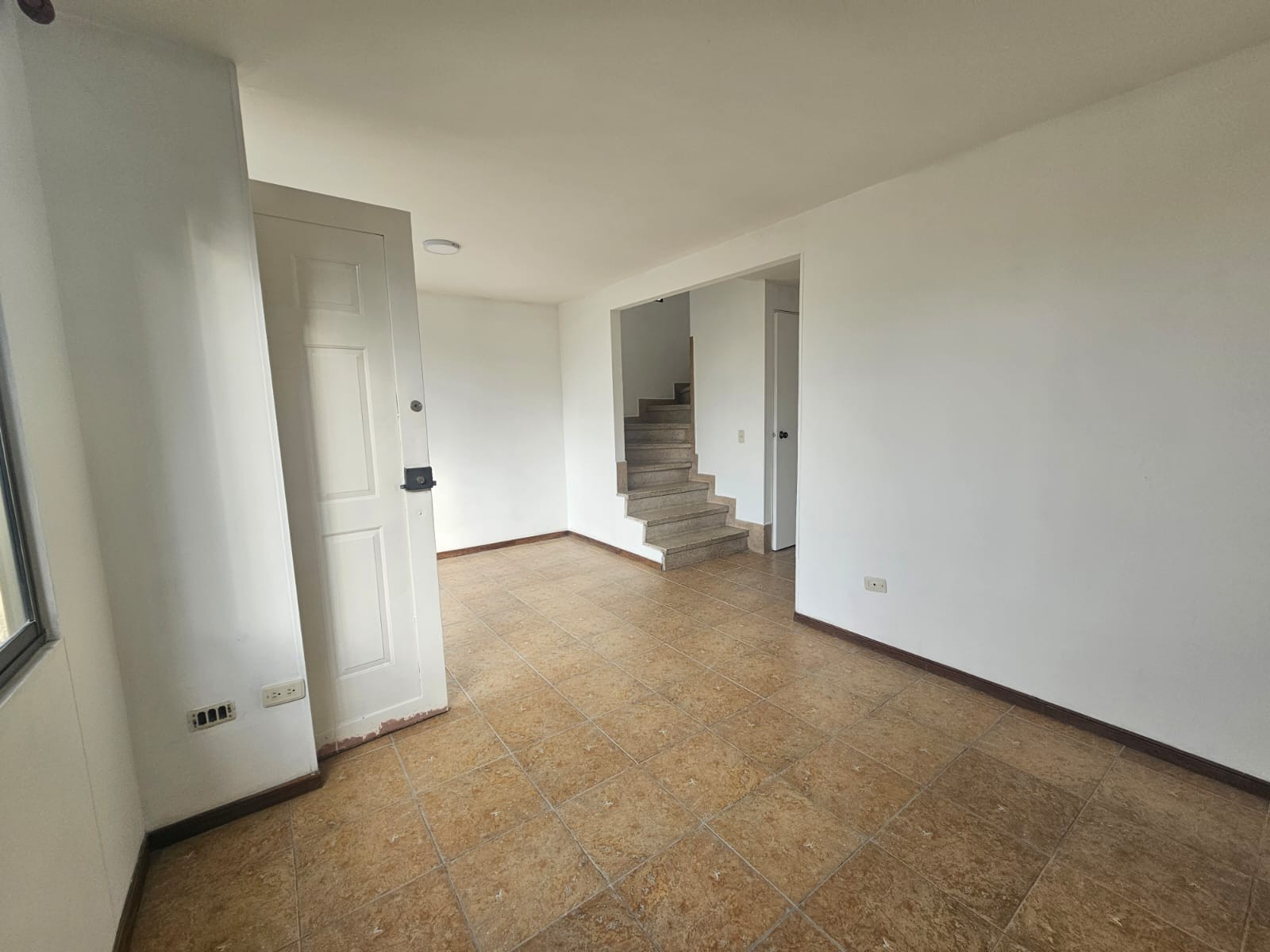 Casa en venta en Villapilar, Manizales · foto 2 de 23