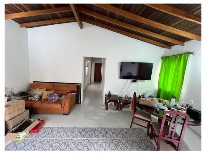 Apartamento de 3 alcobas en venta en Los Alcazares, Sabaneta, 88 m² · foto 2 de 24