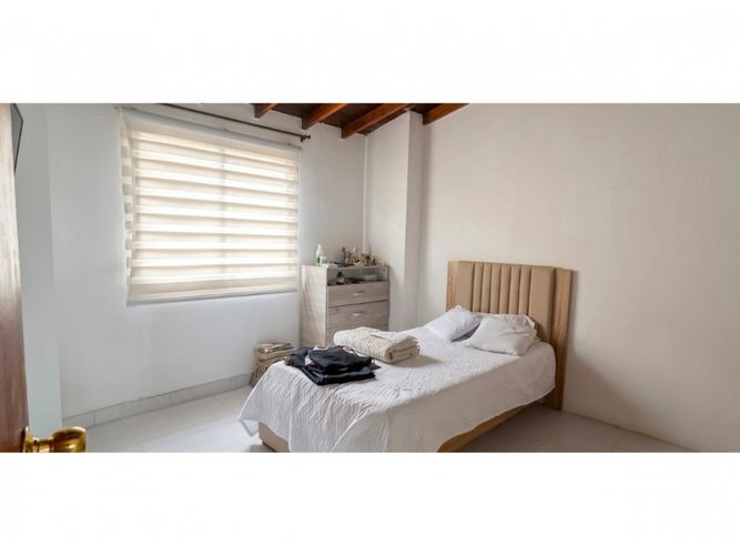 Apartamento de 3 alcobas en venta en Los Alcazares, Sabaneta, 88 m² · foto 12 de 24