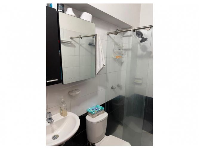Apartamento de 3 alcobas en venta en Los Alcazares, Sabaneta, 88 m² · foto 18 de 24