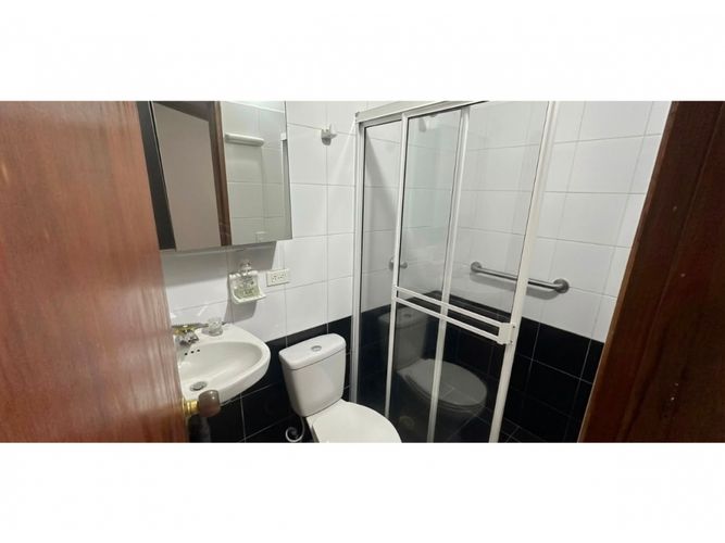 Apartamento de 3 alcobas en venta en Los Alcazares, Sabaneta, 88 m² · foto 19 de 24