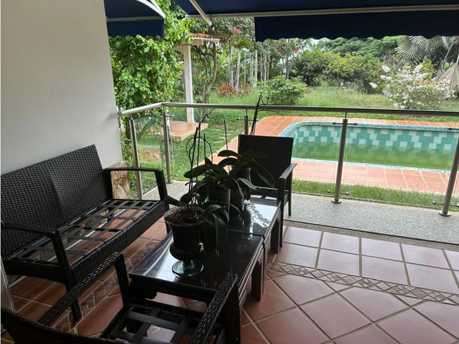 Casa de 5 alcobas en venta en Ciudad Jardin, Cali, 357 m² · foto 4 de 9