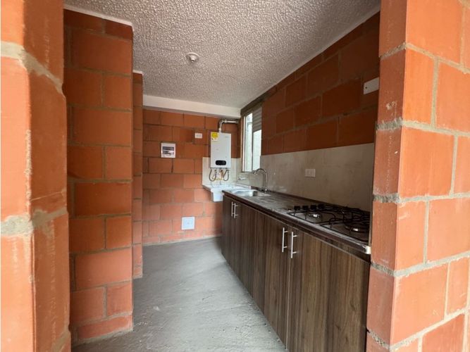 Apartamento de 3 alcobas en venta en Fonquetá, Tocancipá, 53 m² · foto 2 de 18