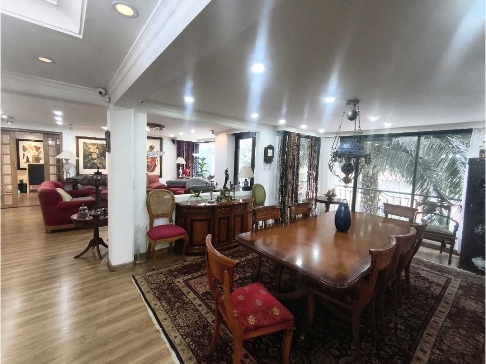 Apartamento en venta en Los Rosales, Bogotá · foto 4 de 24
