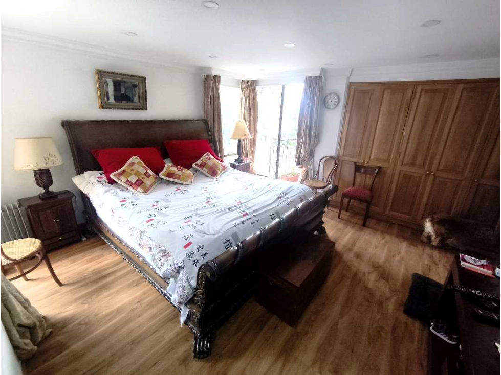 Apartamento en venta en Los Rosales, Bogotá · foto 17 de 24