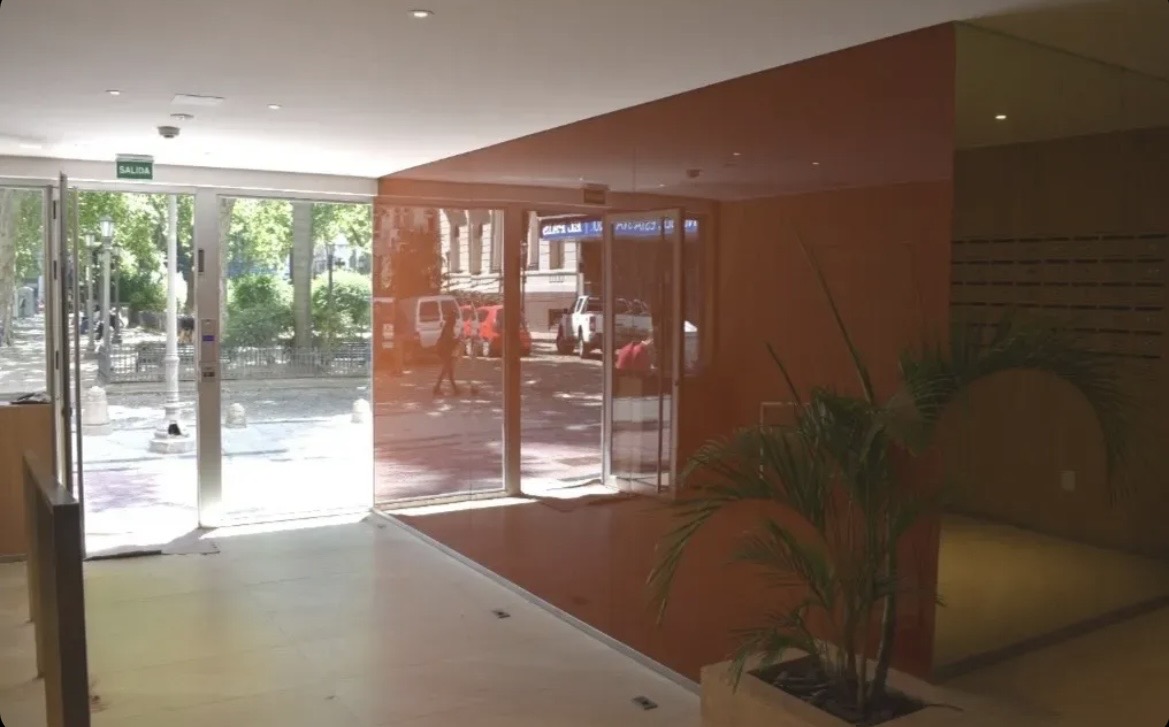 Apartamento en alquiler de 1 dormitorio en Centro . Plaza Libertad · Foto 10