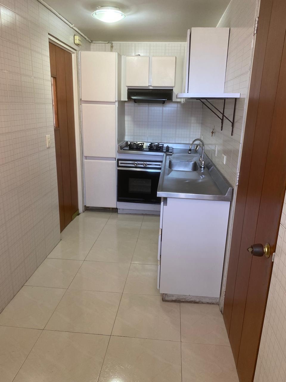 Apartamento en venta en Santa Barbara Central, Bogotá · foto 4 de 14