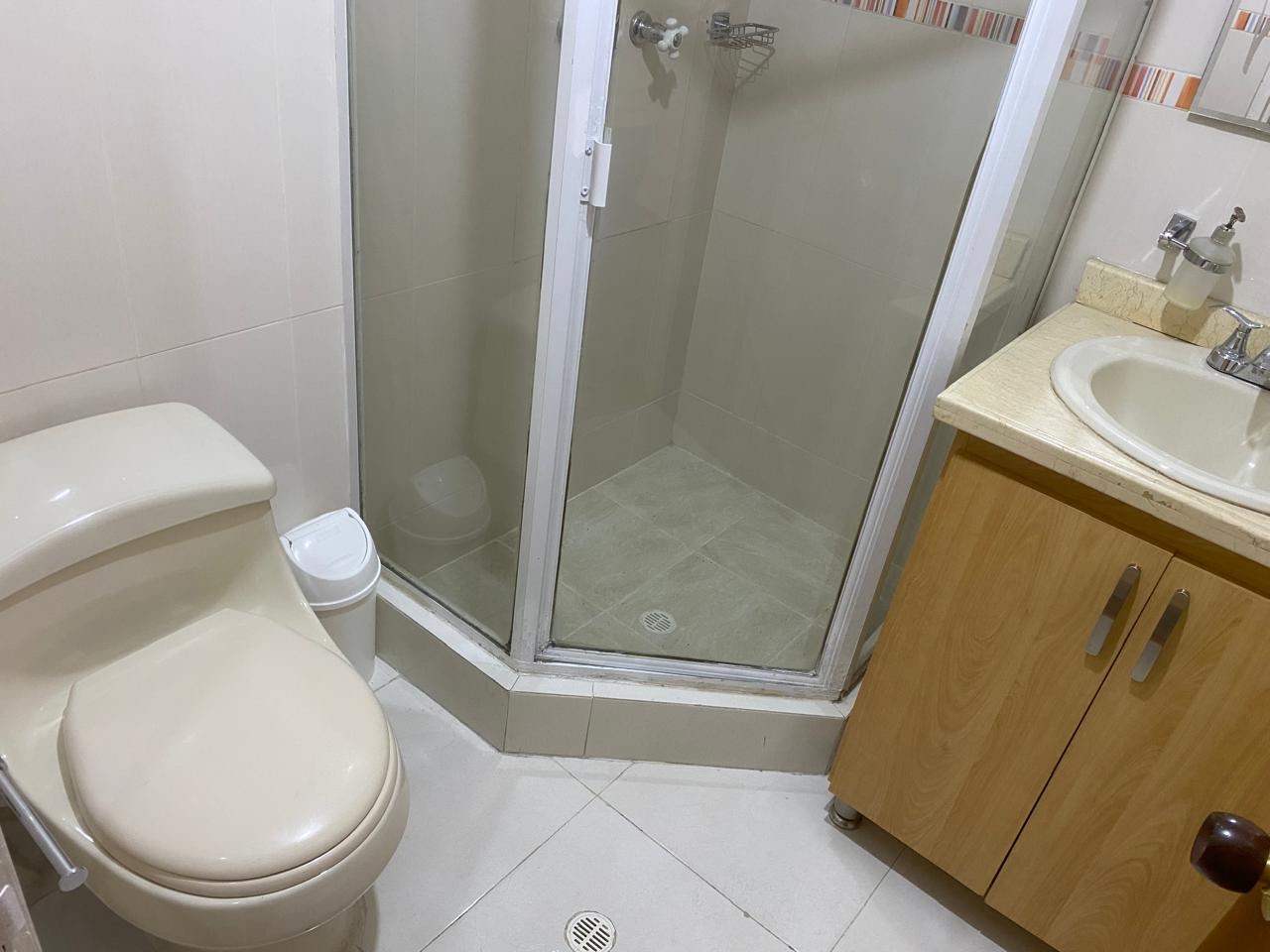 Apartamento en venta en Santa Barbara Central, Bogotá · foto 9 de 14