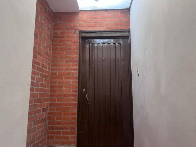 Apartamento de 2 alcobas en venta en Primero De Mayo, Cali, 65 m² · foto 4 de 18