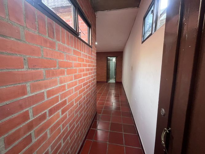 Apartamento de 2 alcobas en venta en Primero De Mayo, Cali, 65 m² · foto 6 de 18