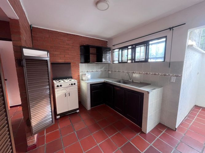 Apartamento de 2 alcobas en venta en Primero De Mayo, Cali, 65 m² · foto 11 de 18