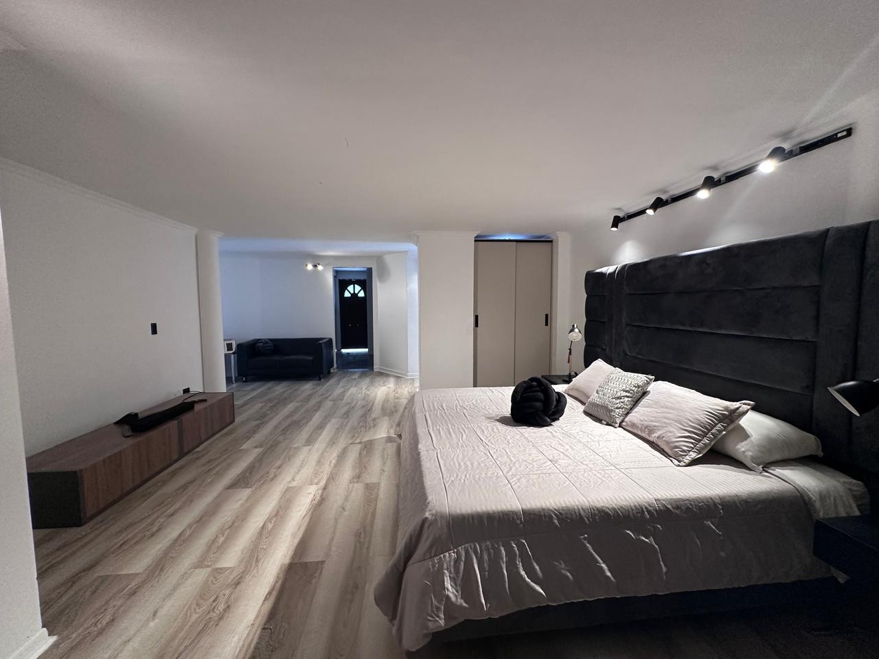 Casa en arriendo en El Poblado, Medellín · foto 15 de 20