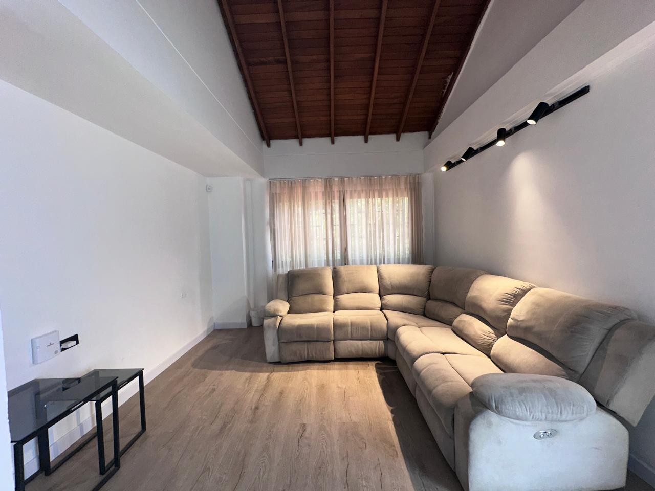Casa en venta en El Poblado, Medellín 5