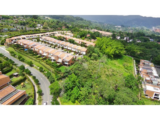 Lote en venta en Ginebra Casas, Envigado, 6000 m² · foto 11 de 11