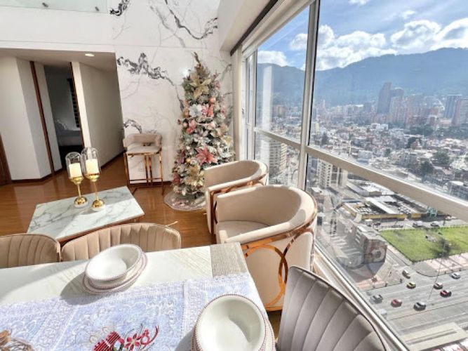 Apartamento de 3 alcobas en arriendo en Santa Fe, Bogotá, 113 m² · foto 2 de 24