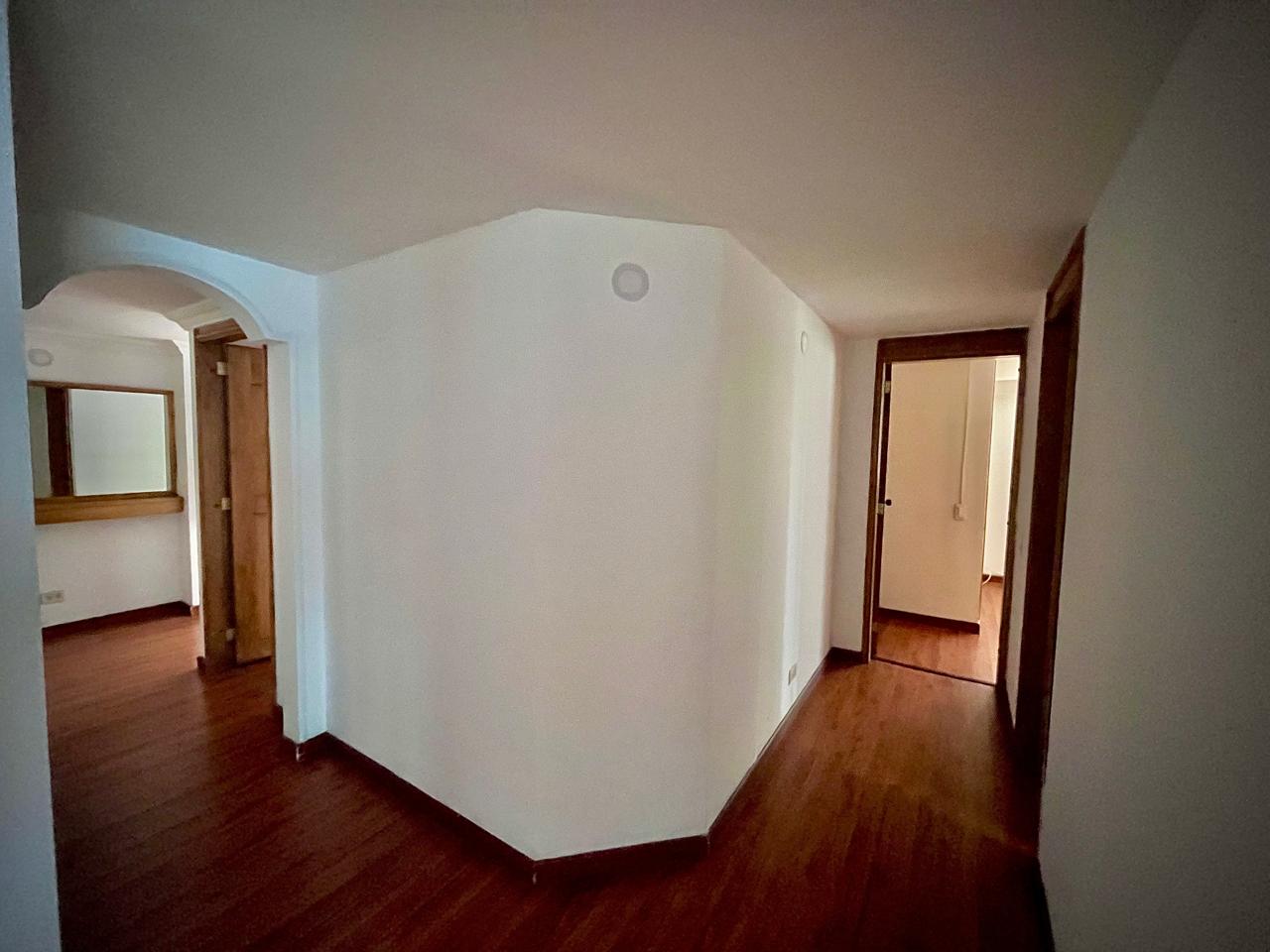 Apartamento en venta en La Carolina, Bogotá · foto 13 de 14