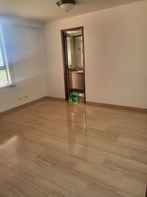 Apartamento de 3 alcobas en arriendo en La Calera, Medellín, 145 m² · foto 11 de 24