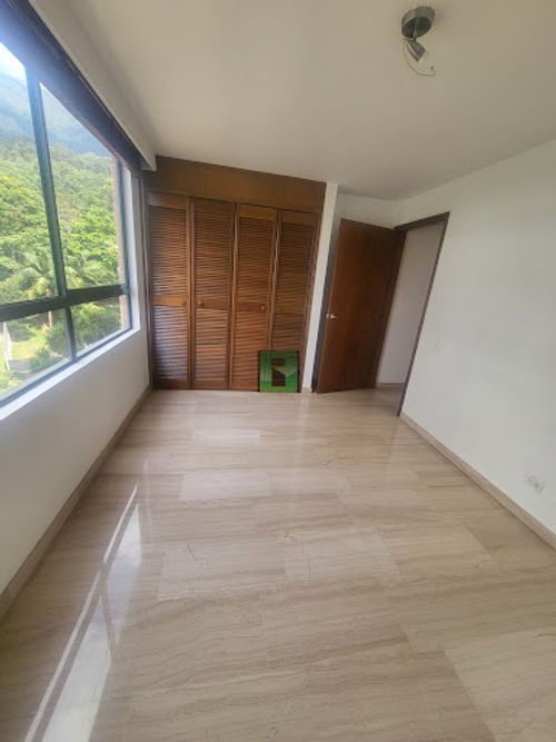 Apartamento de 3 alcobas en arriendo en La Calera, Medellín, 145 m² · foto 20 de 24