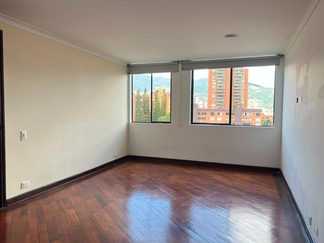 Apartamento de 3 alcobas en arriendo en El Poblado, Medellín, 195 m² · foto 12 de 16