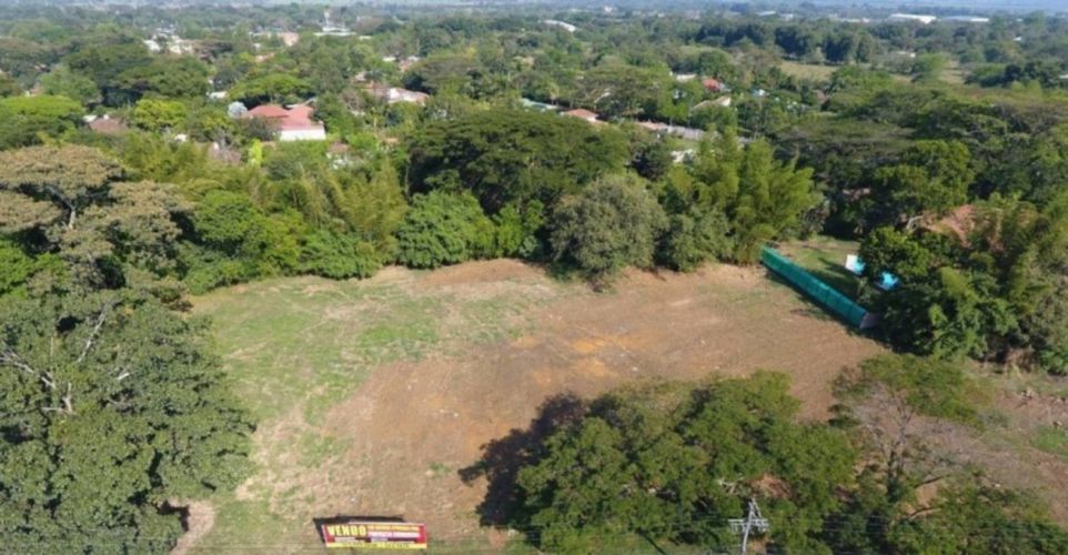 Lote en venta en Pance, Cali, 9773 m² · foto 3 de 6
