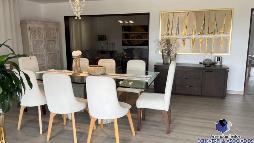 Casa de 6 alcobas en venta en Cristo Rey, El Carmen de Viboral · foto 3 de 15