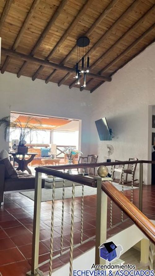 Casa de 6 alcobas en venta en Cristo Rey, El Carmen de Viboral · foto 11 de 15
