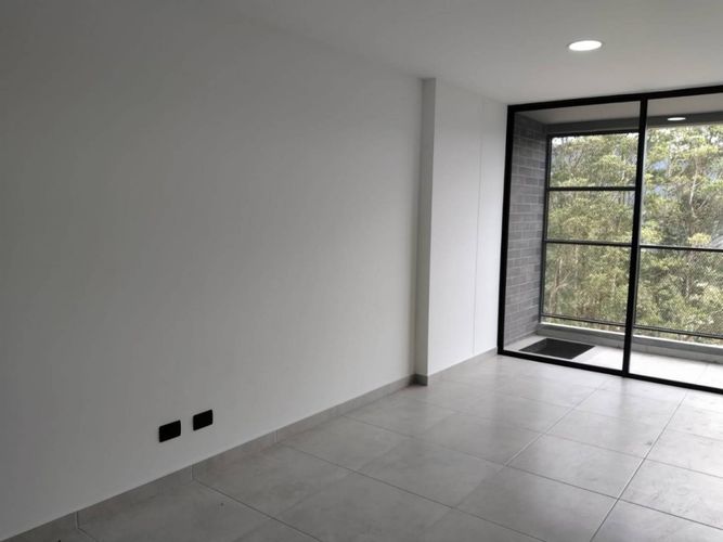 Apartamento en venta en Escobero, Envigado · foto 2 de 18