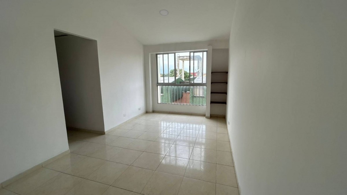 Apartamento en Venta en Primero de mayo, Cali