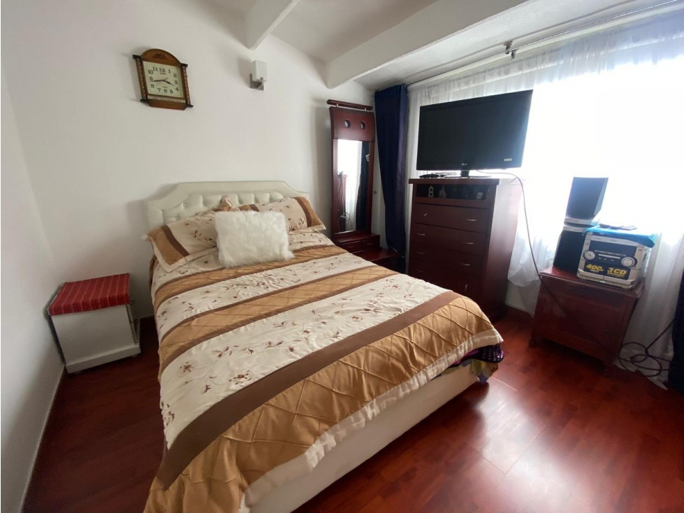 Casa en venta en Modelia, Bogotá · foto 9 de 18