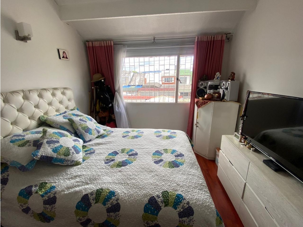 Casa en venta en Modelia, Bogotá · foto 12 de 18