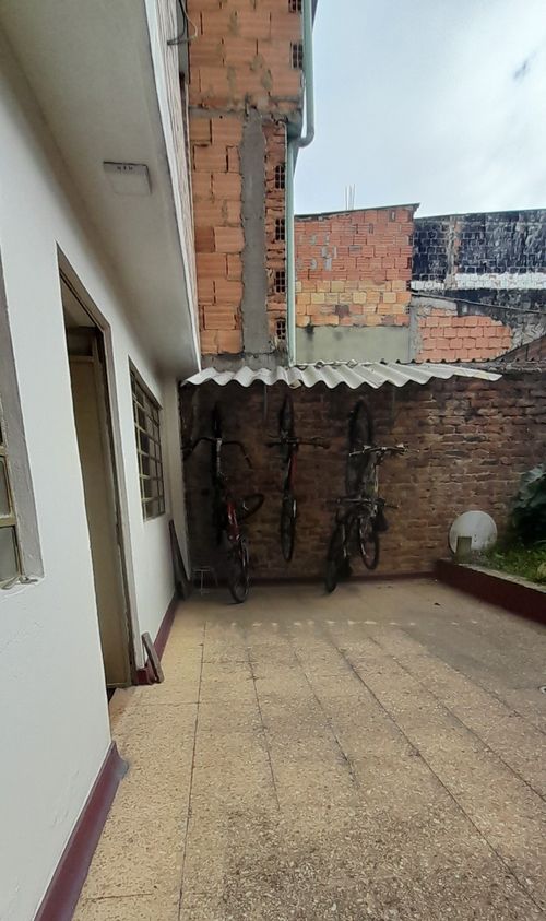 Casa en venta en Castilla, Bogotá · foto 3 de 24
