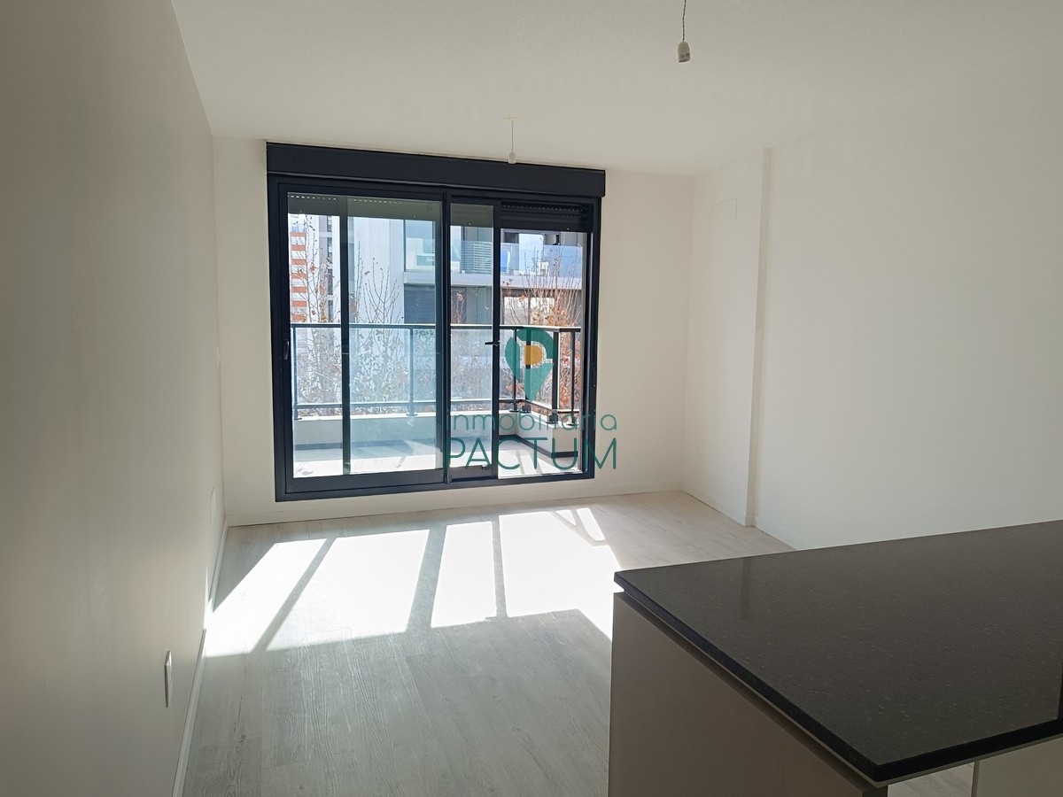 Alquiler Apartamento Al Frente 1 Dormitorio A Estrenar, Con Terraza Y Amenities Y Garage En Cordón