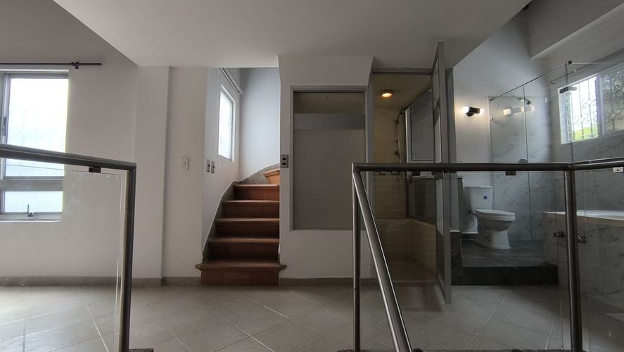 Casa de 4 alcobas en venta en Suramerica, La Estrella, 188 m² · foto 2 de 24