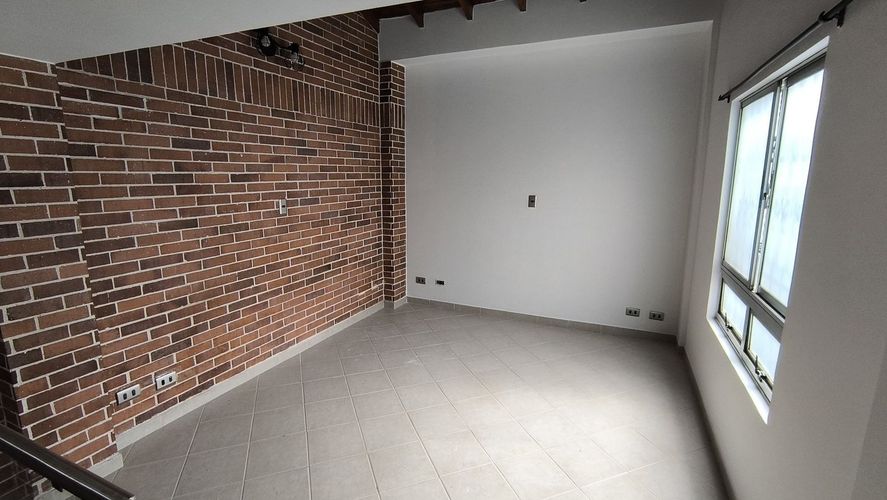 Casa de 4 alcobas en venta en Suramerica, La Estrella, 188 m² · foto 8 de 24