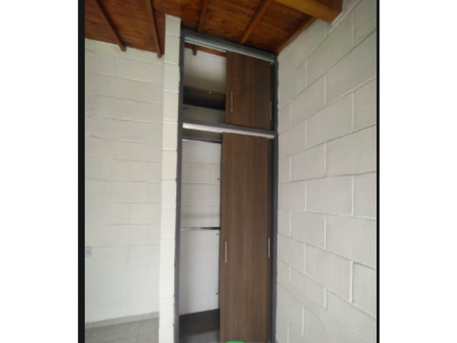 Casa de 4 alcobas en venta en Cataluña, Medellín, 94 m² · foto 9 de 14