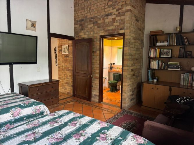 Casa de 3 alcobas en venta en San Antonio, Armenia, 480 m² · foto 4 de 24