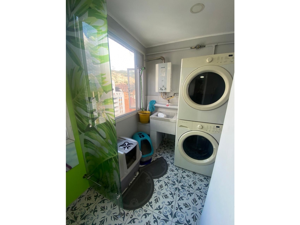 Apartamento en venta en Bombona No.1, Medellín · foto 10 de 24