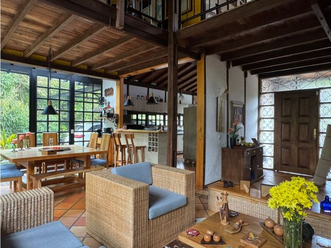 Casa de 3 alcobas en venta en San Antonio, Armenia, 480 m² · foto 9 de 24